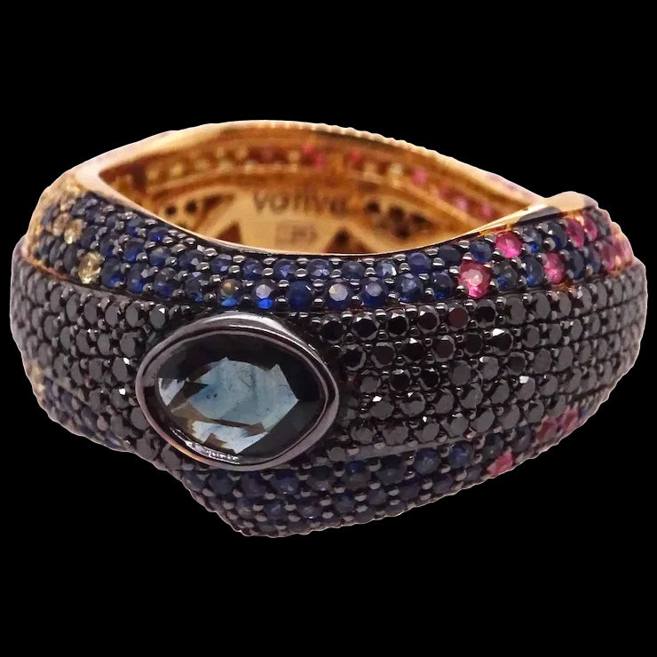 18k Gold Hawaiian Cleaning Wrasse Ring with Diamonds and Sapphires