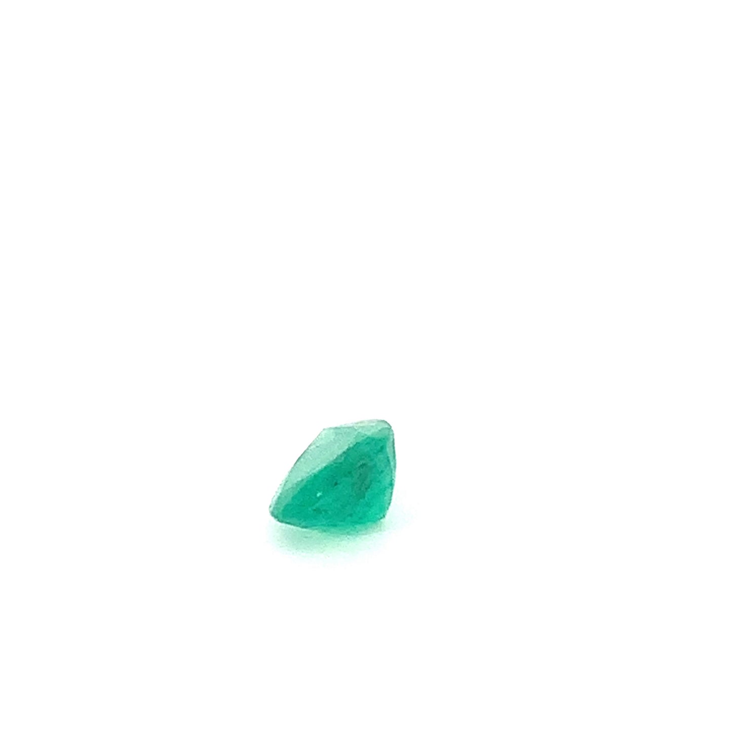 EX-081 Emerald Pear 1.77cts 9.75 x 7.39 x 4.74 mm