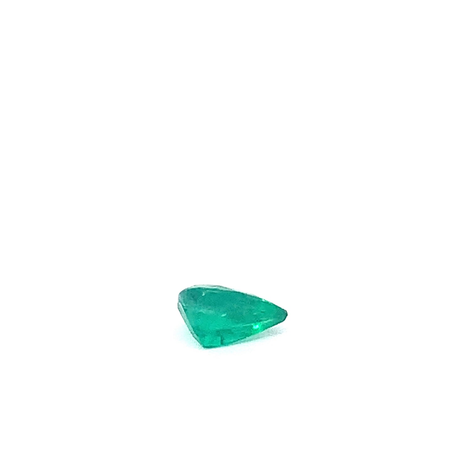 EX-063 Emerald Pear 1.43cts 8.97 x 7.01 x 4.70 mm