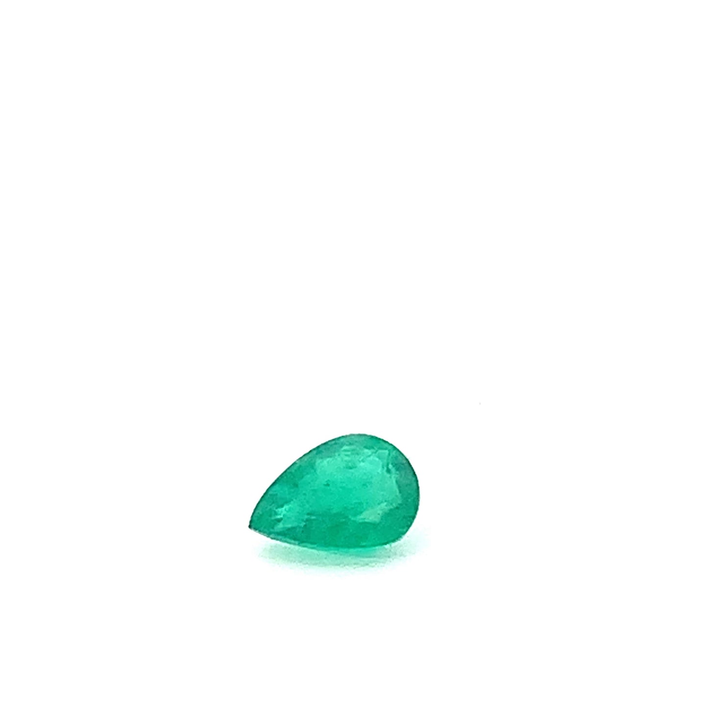 EX-071 Emerald Pear 1.00cts 7.88 x 5.88 x 3.63mm